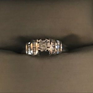 .5 carat tw Princess Cut Diamond Ring in Platinum